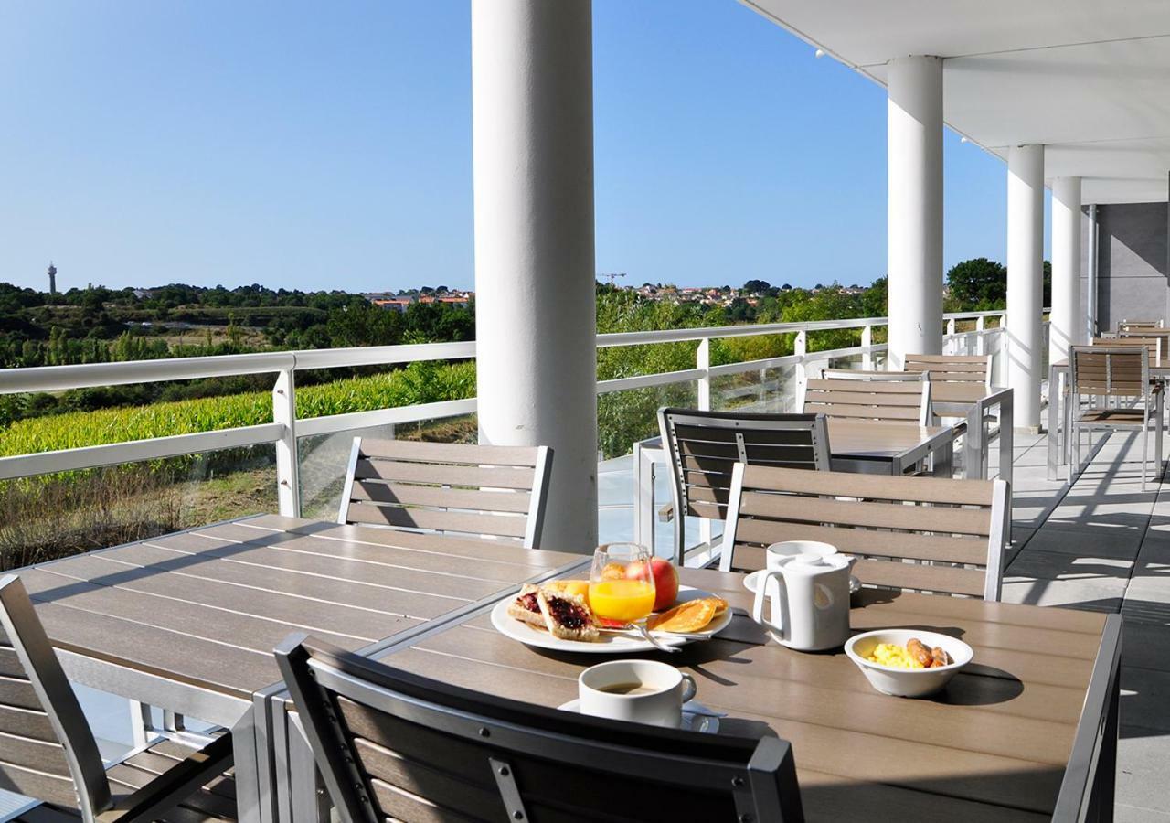 Golden Tulip Pornic Suites- Appart Hotel Ngoại thất bức ảnh