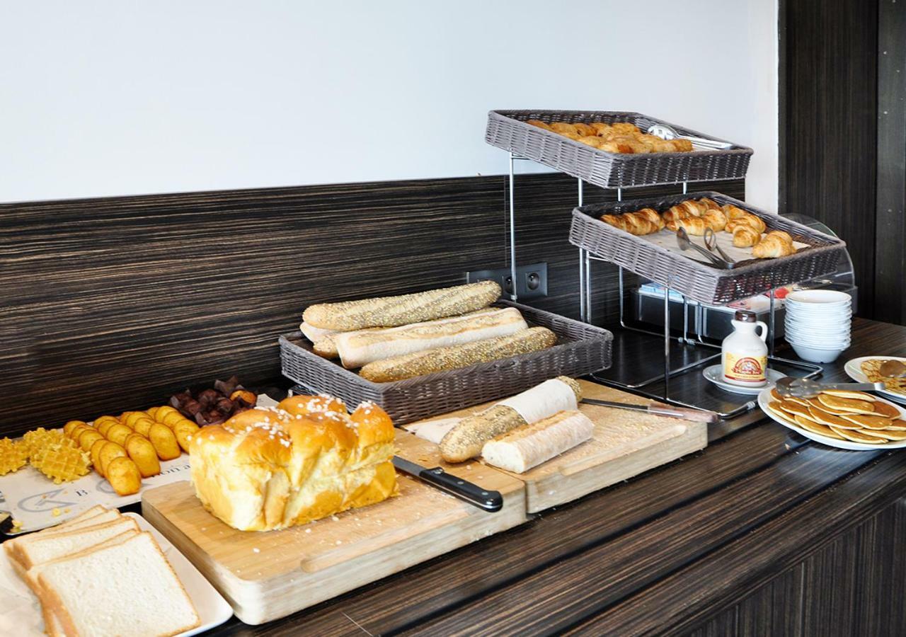 Golden Tulip Pornic Suites- Appart Hotel Ngoại thất bức ảnh