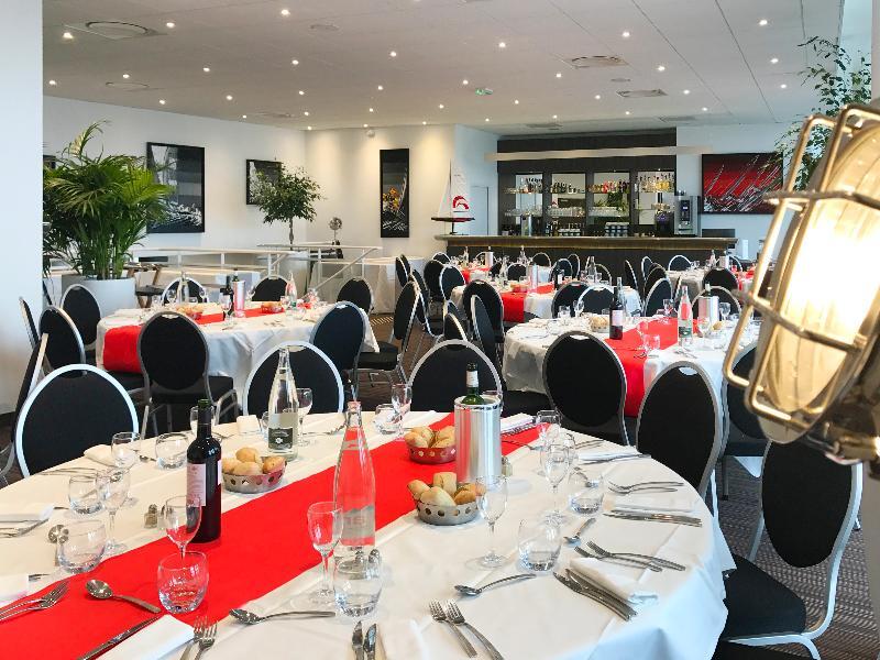 Golden Tulip Pornic Suites- Appart Hotel Ngoại thất bức ảnh